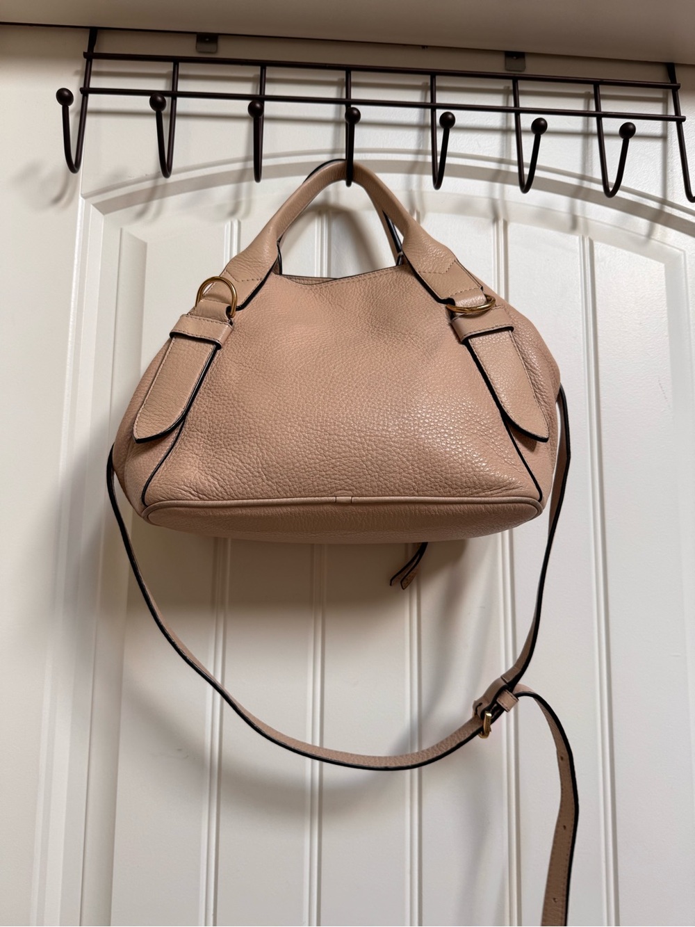 Marc Jacobs The Anchor Purse in Light Beige. 10” by 8” by 5.5” - Picture 3 of 12